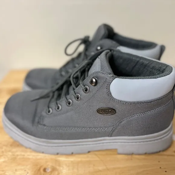 Lugz Gray Boots Sturdy Lace-Up Design
