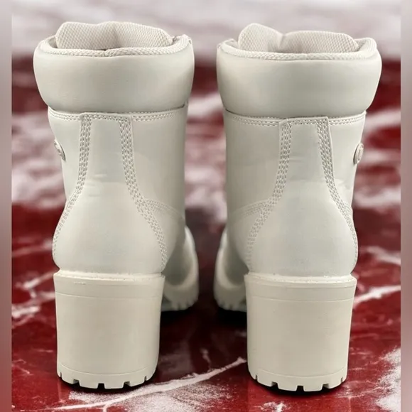 Lugz Women’s Clove Boots Size 6 Winter White Colorway