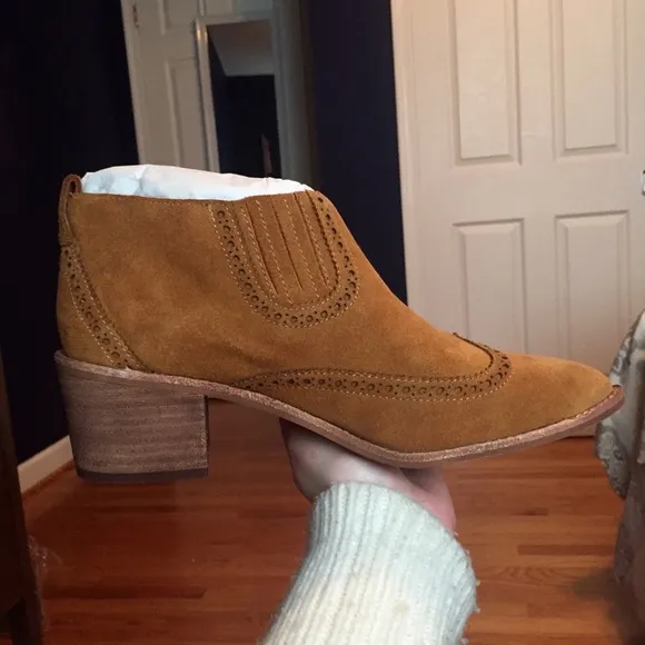 Madewell The Grayson Brogue Chelsea Boot