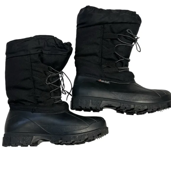 Maple Leaf Canada - Womens Winter Boots Sz. 9