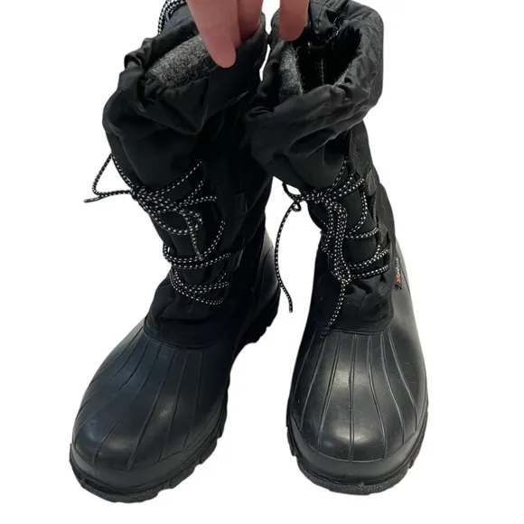 Maple Leaf Canada - Womens Winter Boots Sz. 9
