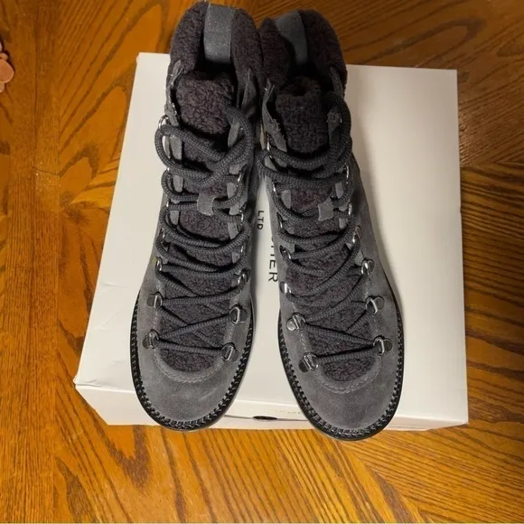 MARC FISHER - Capell Sherpa lace up hiker boots 7.5
