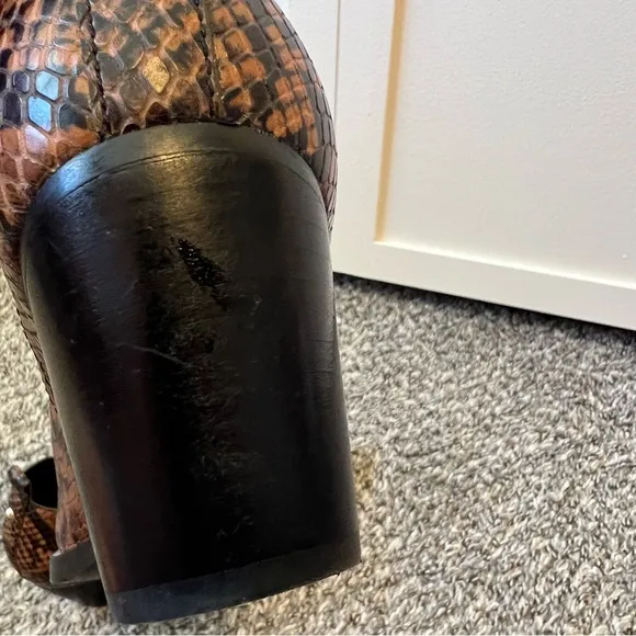 Marc Fisher Women’s Dalaran Snakeskin Leather Booties Boots Size 7‎