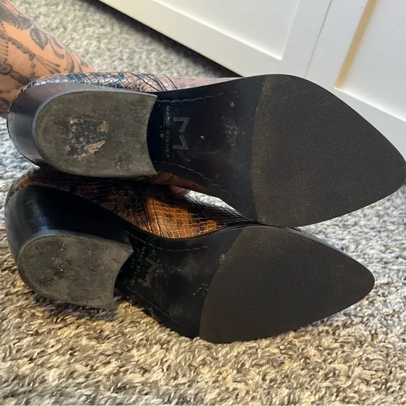 Marc Fisher Women’s Dalaran Snakeskin Leather Booties Boots Size 7‎