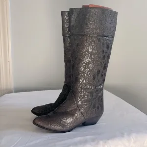 Mario Valentino Italian faux fur lined brown embossed leather tall heeled boots