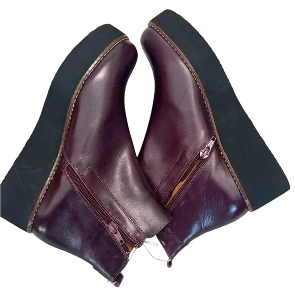 Marroqui Sanchez Italian Maroon Buckle Women Ankle Leather Boots