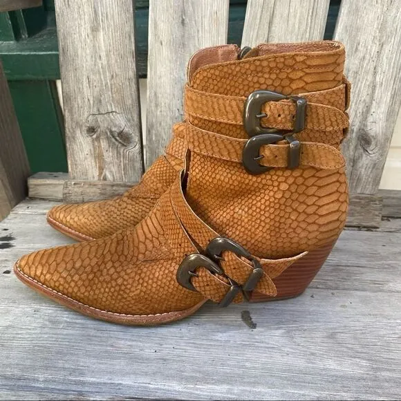 Matisse Harvey Snake Embossed Boots - Women | Color: Brown | Size: 7.5