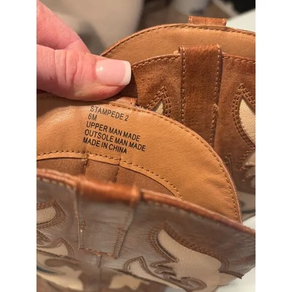 Matisse Women's Stampede Western Boot Snip Toe Brown Size 6M