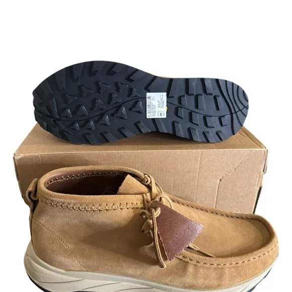 Men clarks wallabee