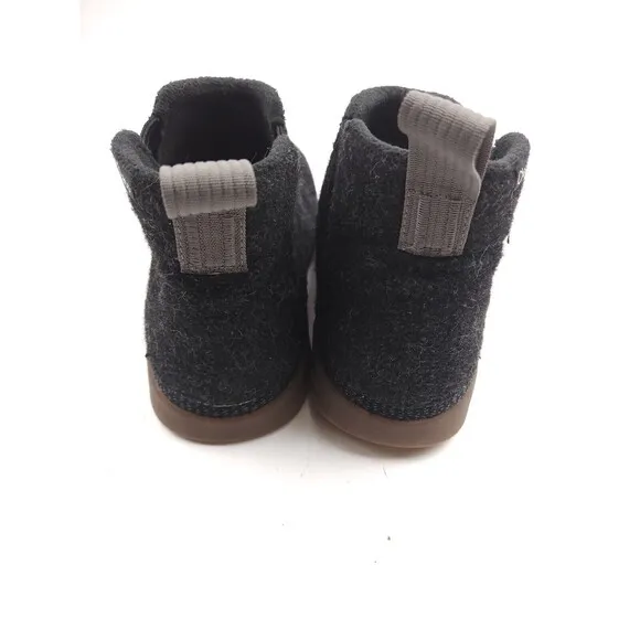 Men's Chaco Boots Revel Chelsea V Gore Winter Black Size 10