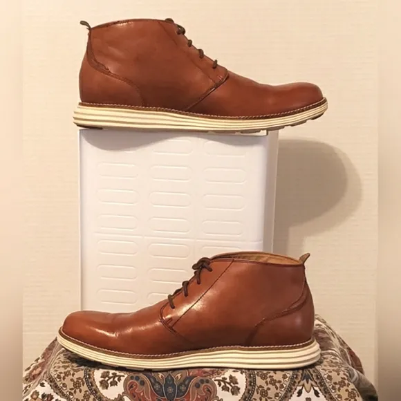 Men's Cole Haan Original Grand Woodbury / Ivory Leather Chukka Boots Size 8M
