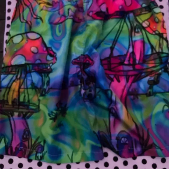 men’s psychedelic mushroom 🍄 rave swim shorts L1