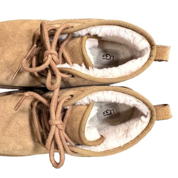 Men's UGG Neumel Chukka Lace Up Boots Size 10- Chestnut Suede - Sheepskin Lined