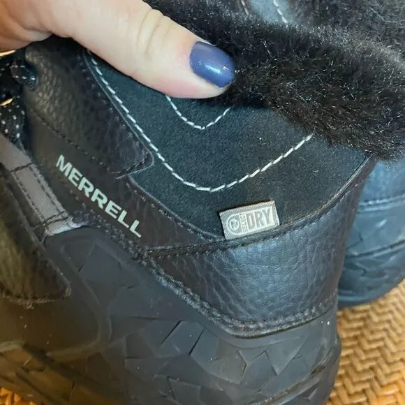Merrell Aurora ice 6  black faux fur boot size 8.5