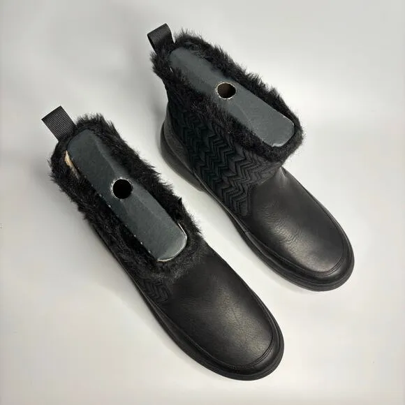 Merrell Haven Bluff Polar Waterproof Boots in Black
