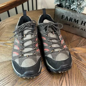 Merrell Men’s Hiking Boots - Size 10