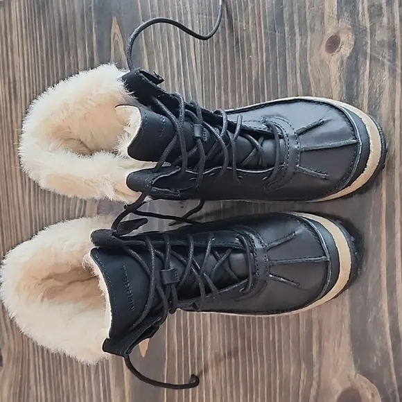 Merrell Mid Polar Waterproof leather boots fur-lined