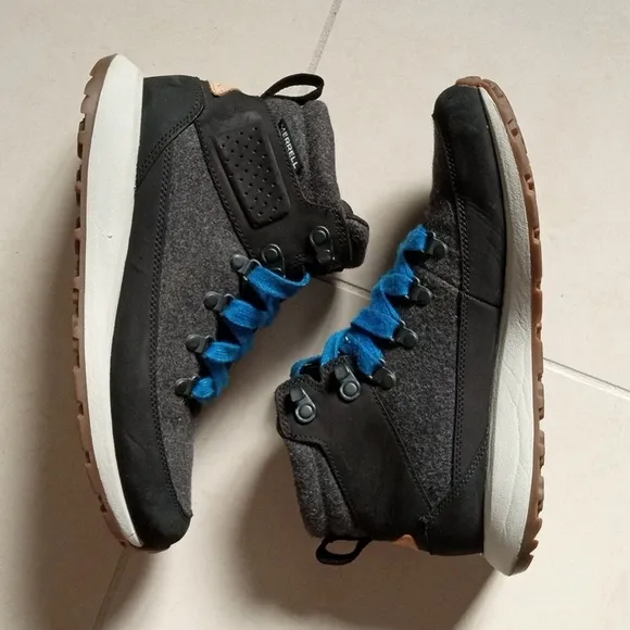 Merrell Waitsfield Wool Boots