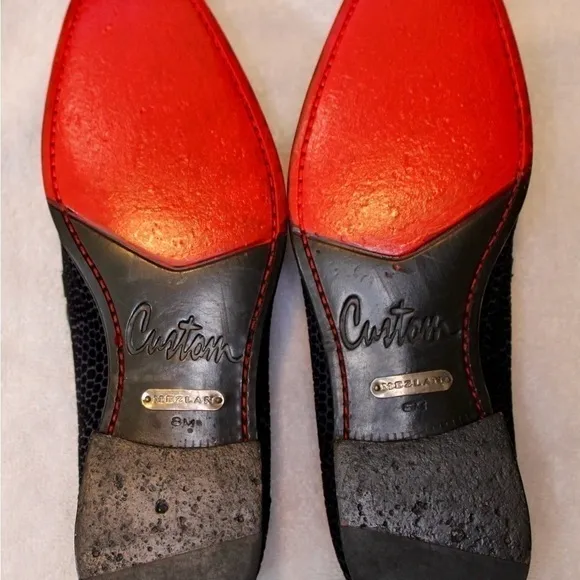 Mezlan Custom handmade Italy. Size 8.  98% soles remaining.  Worn twice.…​​