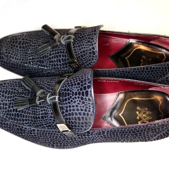 Mezlan Custom handmade Italy. Size 8.  98% soles remaining.  Worn twice.…​​
