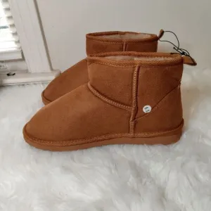 Mia women's boots for winter