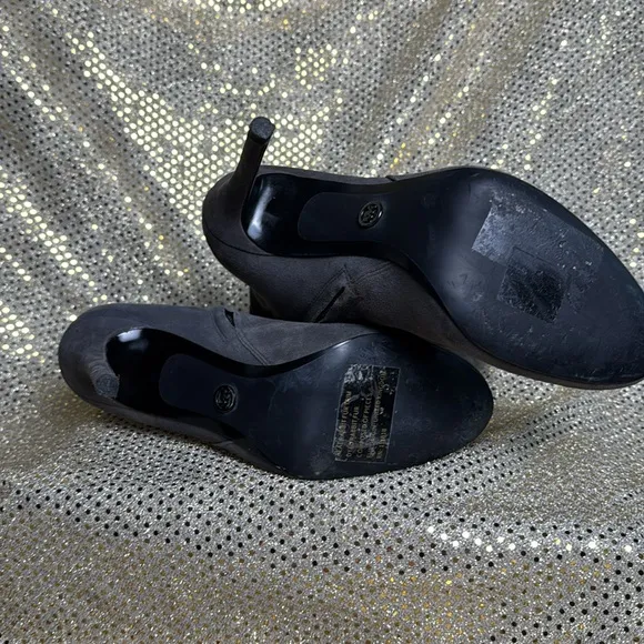 Michael Kors stiletto boots heels suede rabbit fur Pom dark grey 8.5 tassel