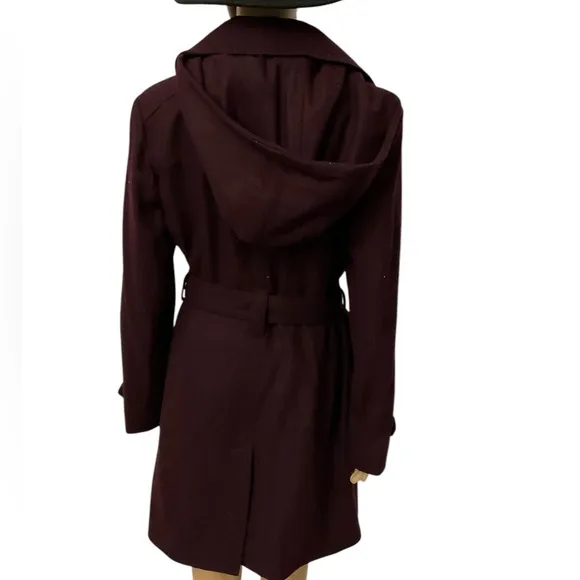 Michael Kors Women’s Burgundy Wool Belted Single Breasted Coat. M Size.