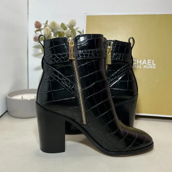 Michael Michael Kors Farrah Tronchetto Donna Embossed Boots Black Women 7.5M