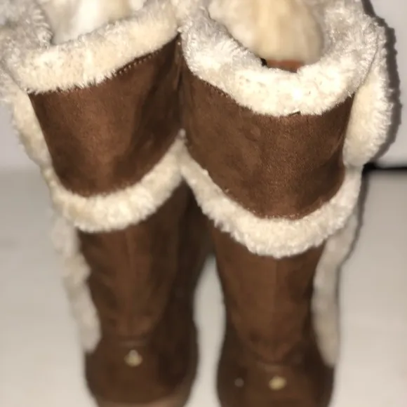 Micheal kors Lil Alina little girls fur trim boots
