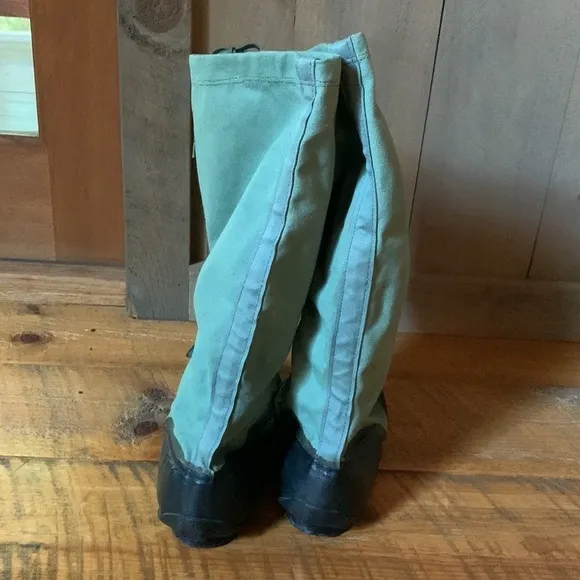 Military Muk Luk Extreme cold weather boots Green Size Small (7-8)