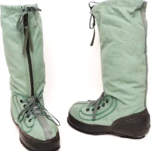 Military Muk Luk Extreme cold weather boots Green Size Small (7-8)