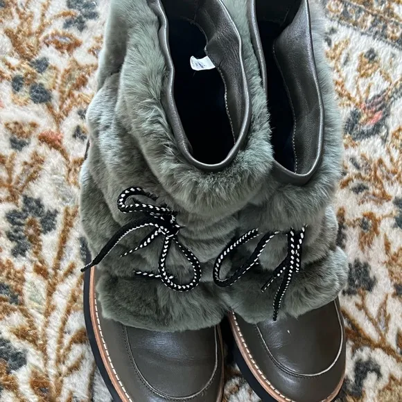 Montelliana 1965  Fur Trimmed Boots