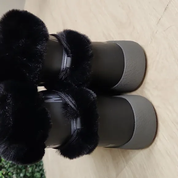 Moon Boot Black Fur Boots