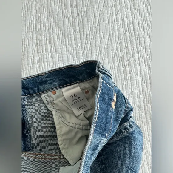 MOTHER High Waisted Double Heel Jeans Size 26