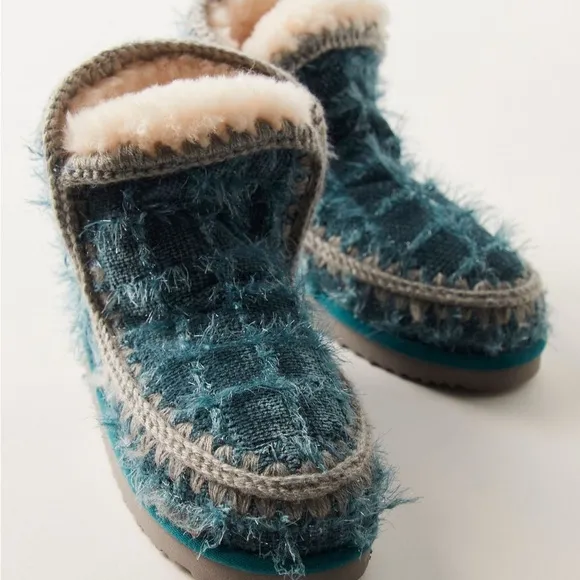 MOU Wooly Glacier Boots Size 38