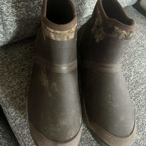 MUCK BOOT COMPANY Men's Outscape Chelsea Brown/Mossy Ankle Boot Size 9.5