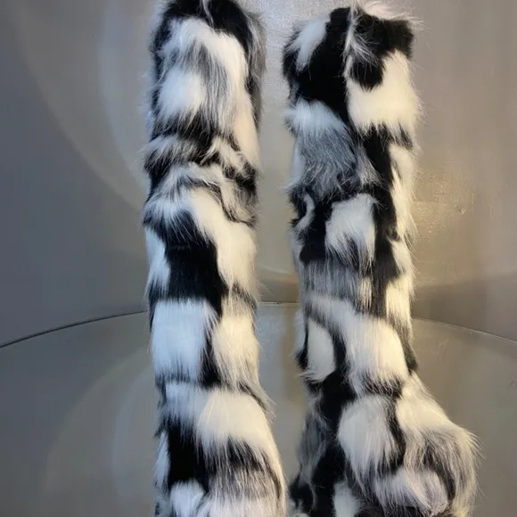 Muliti colored faux fur knee boots