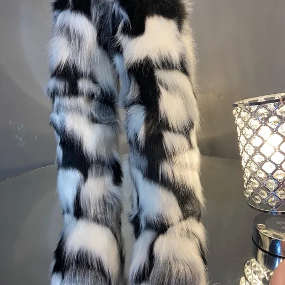 Muliti colored faux fur knee boots