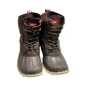 Native Solid Brown Ankle Tie Up Duck Boots Men size 5 Women size 7