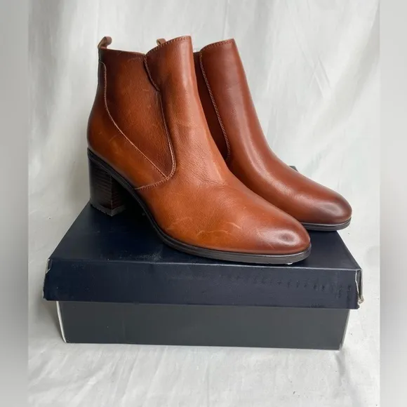 Naturalizer women Laura Terracotta Leather  block heel boots new