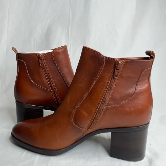 Naturalizer women Laura Terracotta Leather  block heel boots new