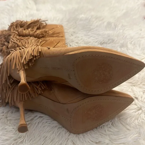 NEW $259 Vince Camuto Panaryaz Knee Heel Fringe western boots women size 8.5