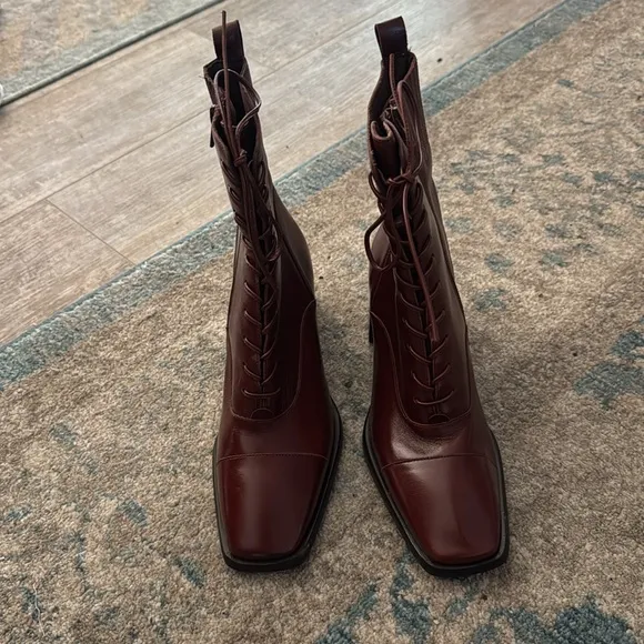New Anthropologie Jeffrey Campbell SquareToe Lace-Up Boots Size 9