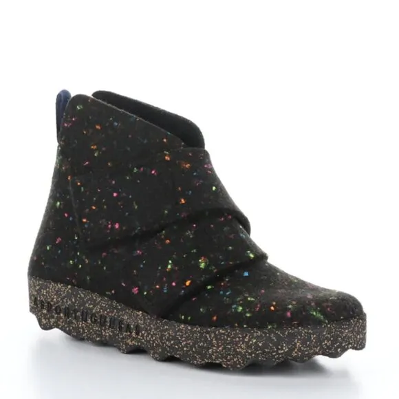NEW ASPORTUGUESAS Case Double Strap Boots black multi for women 663mn