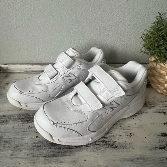 New Balance Mens 575 AL-1 Health White Leather Walking Shoes 7 Adj Hook &amp; Loop