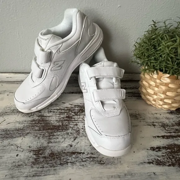 New Balance Mens 575 AL-1 Health White Leather Walking Shoes 7 Adj Hook &amp; Loop