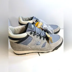 New Balance Rainier Hiking Boots Vibram Raincloud Gray URAINAD New Men's Size 9