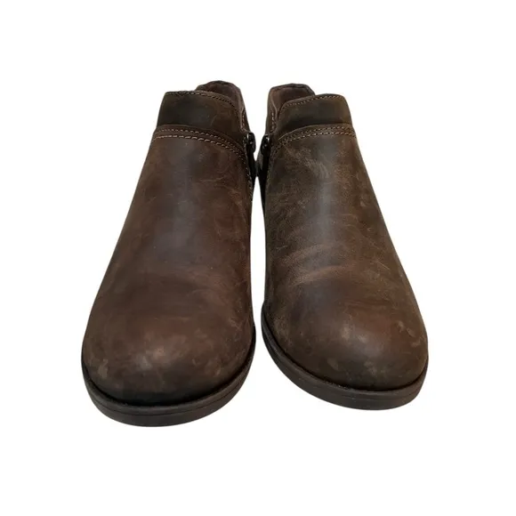 NEW “Clark’s” Brown Leather Ankle Boots Sz 8