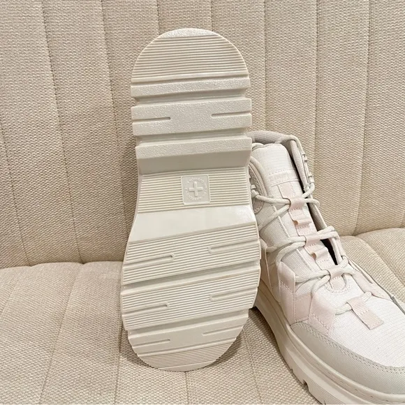 NEW Dr Martens‎ BOURY POLY &amp; LEATHER CASUAL BOOTS Off White Men 8