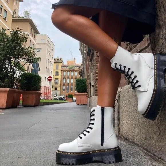 NEW Dr. Martens JADON BOOT SMOOTH LEATHER PLATFORMS